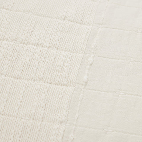 Isadora bedspread 260x240 cm. off white