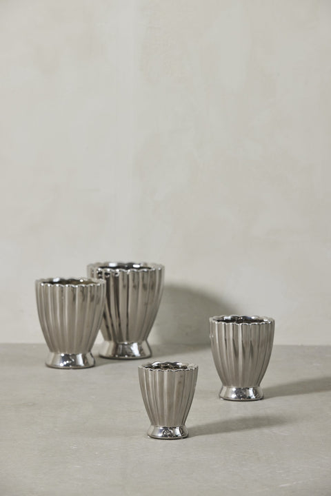 Shenella flower pot Ø10 H12
silver