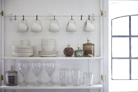 Ellie wall shelf H8.5xW16xL60 cm. White wash