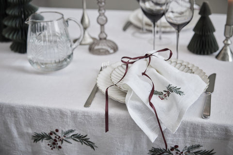 Ingrid candlestick H27 cm. silver