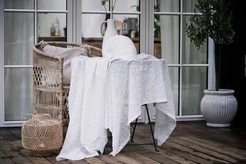 Eloise tablecloth 320x160 cm. off white