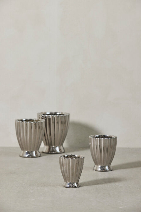 Shenella flower pot Ø10 H12
silver