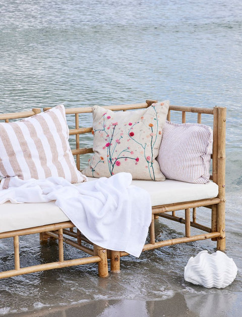 Summer decor - home decor for the summer house