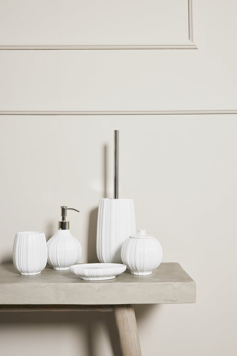 Lily jar white ceramics H11 cm