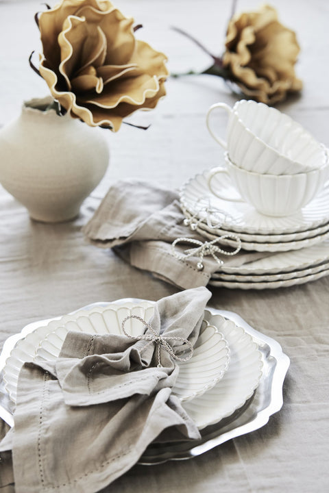 Camille dinner plate Ø27cm. off white