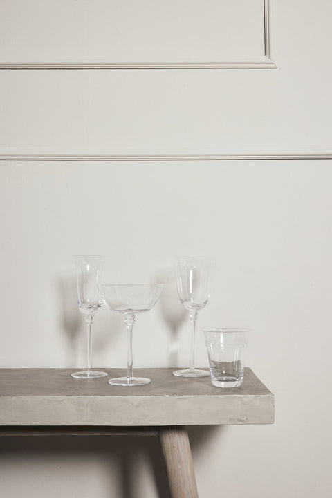 Dauphine white wine glass clear 24 cl
