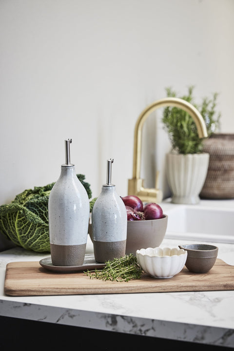 Joselinne  oil bottle H18.9 cm. brown