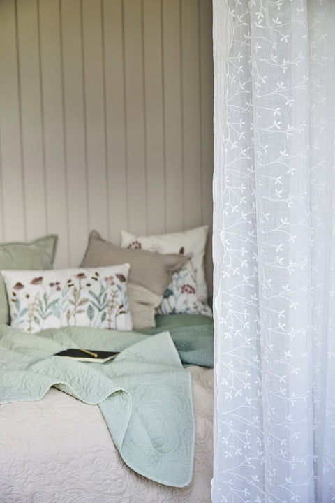 Inielle cushion cover off white 60x40 cm