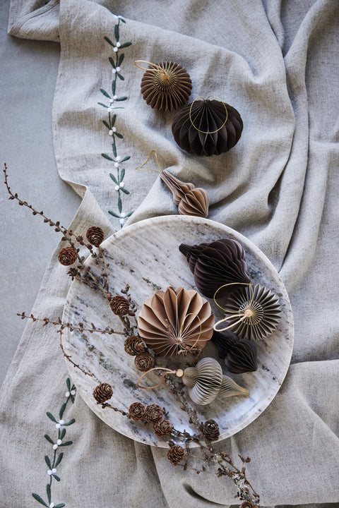 Esille  tray Ø20 cm. dark linen