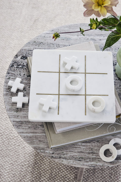 Marmilla tic tac toe
25x25 cm. marble