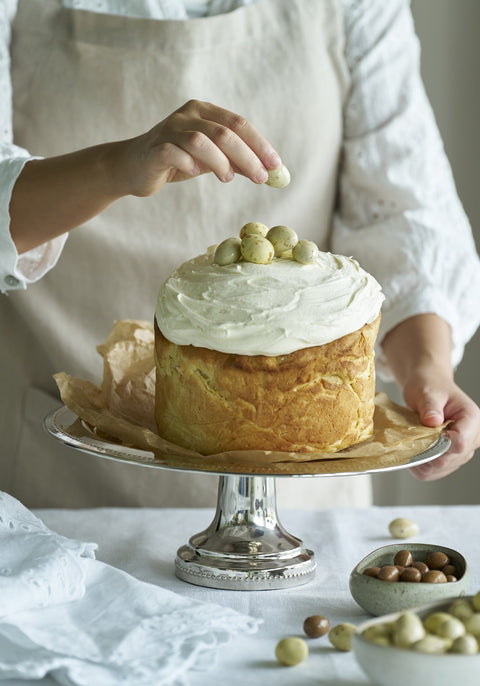 Sigrid cake stand silver brass
