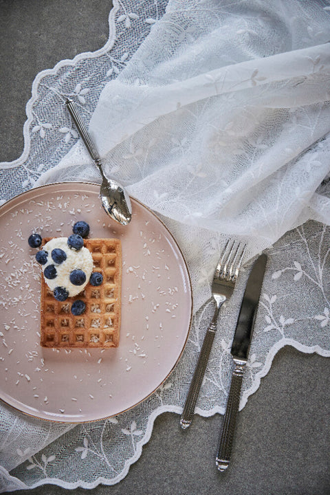 Eloise tablecloth 220x160 cm. off white