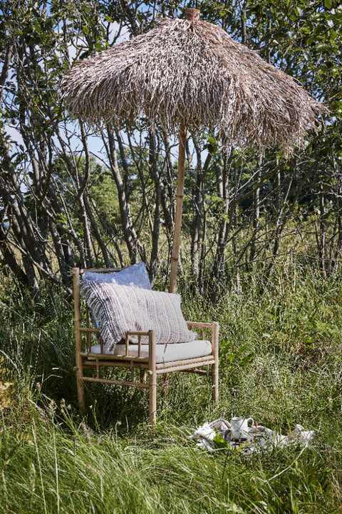 Mandisa lounge chair 80x70 cm. bamboo / white