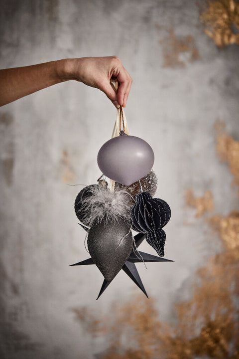 Nolia ornament H16 cm. dark grey