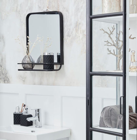 Hildia mirror 40x50 cm. black