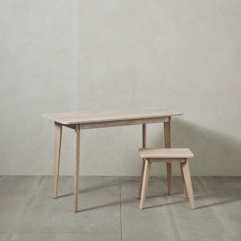 Ellie desk 75x55 cm. White wash