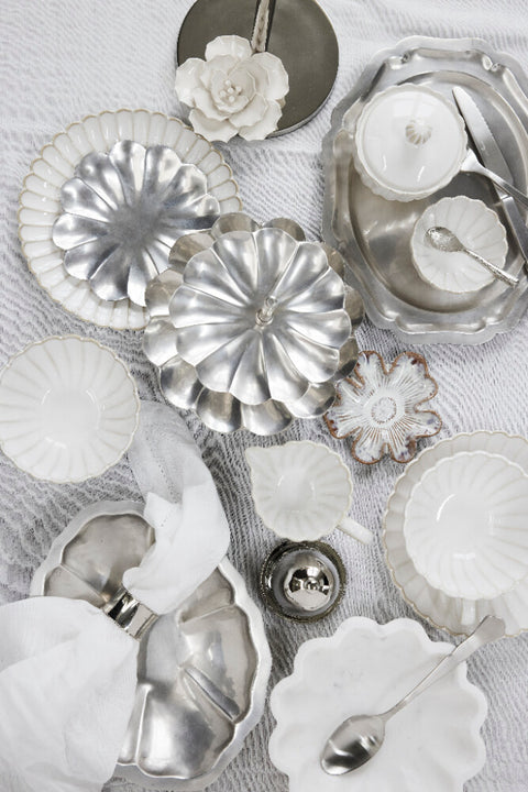 Floria  wall decoration H3 cm. white