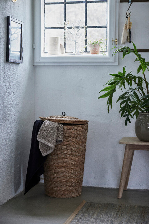 Norah laundry basket  H70 cm. nature