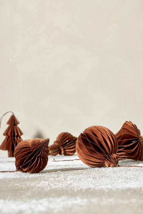 Pappia paper ornament  H13 cm. brown