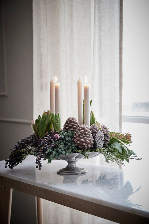 Philine  tray Ø25 cm. antique silver